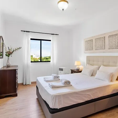 Urbanizacao Algarve Sol 18 بيت للعطل *