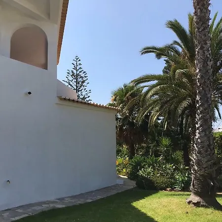 Urbanizacao Algarve Sol 18 別荘 カルヴォエイロ